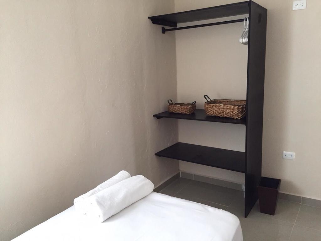 Whyz 4 You Private Rooms Пуерто Морелос Екстериор снимка