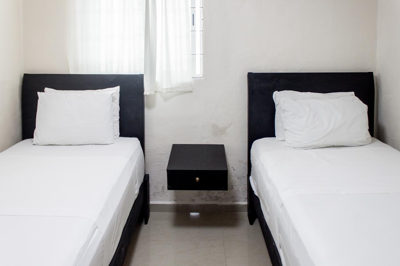 Whyz 4 You Private Rooms Пуерто Морелос Екстериор снимка